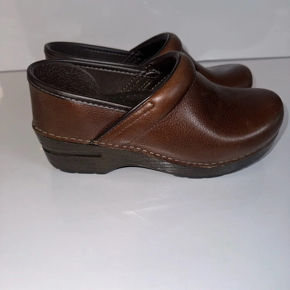 Dansko Shoes - Picture 2 of 11